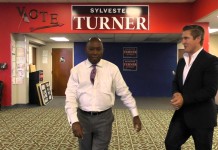 Sylvester Turner joins #PushUpsEverywhere