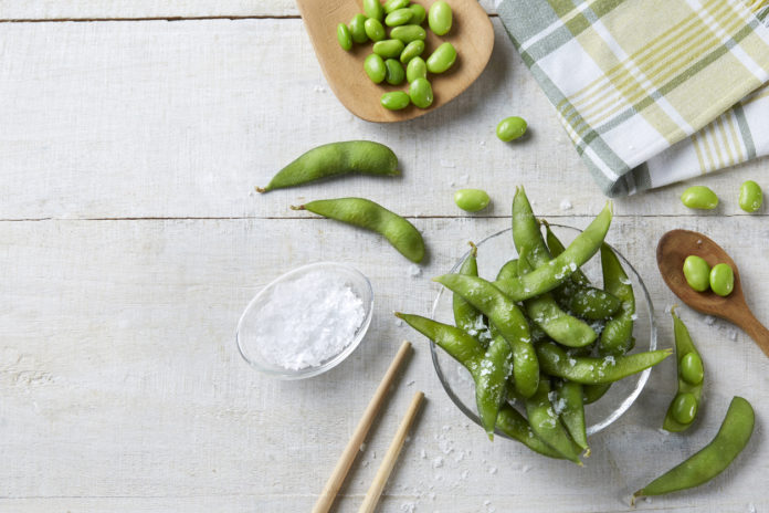 Edamame_Fresh boiled green Soybeans